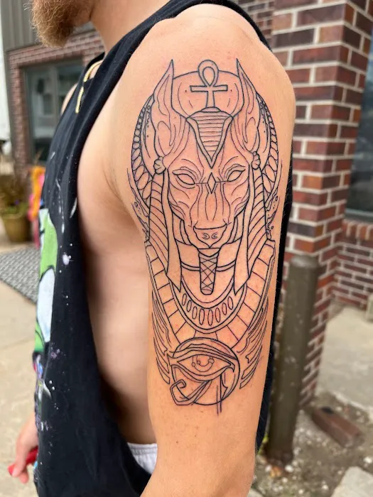 Tats by Court 3