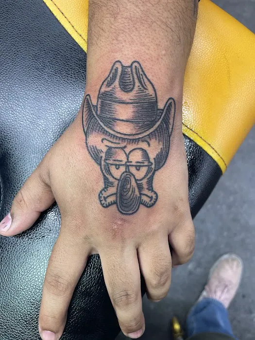 Union Station West Tattoo-Piercing 8