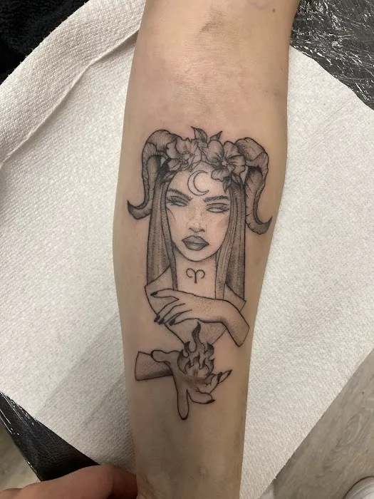 La Tigresa Tattoo Studio LLC 4