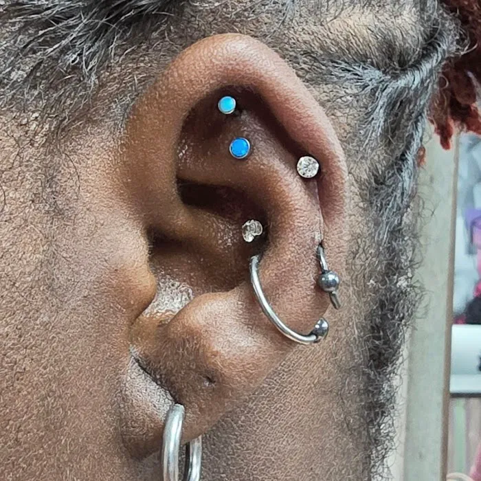 Western Avenue Piercing 8