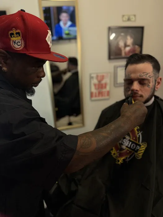 Krybabys Tattoo Studio 3 6