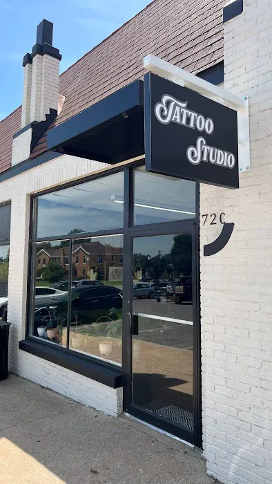 Mourning Moon Tattoo Studio 9