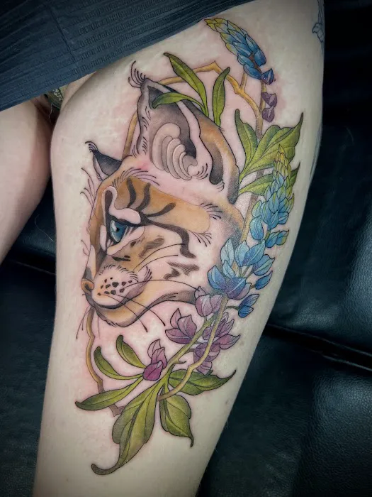 Fox Den Atelier Tattoo Shop 6