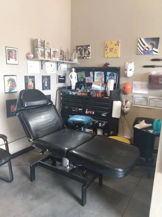 15th Legion Tattoo & Body Piercing 8