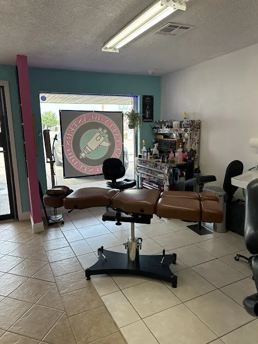 Tatty-Blasters Tattoo Studio 3