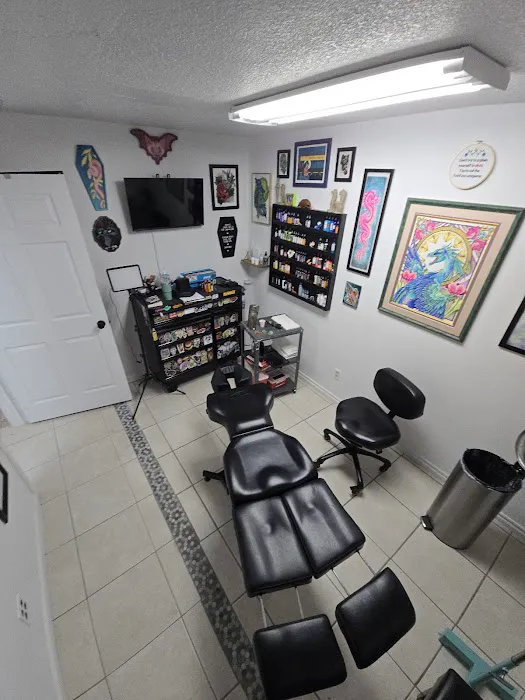 Tatty-Blasters Tattoo Studio 0