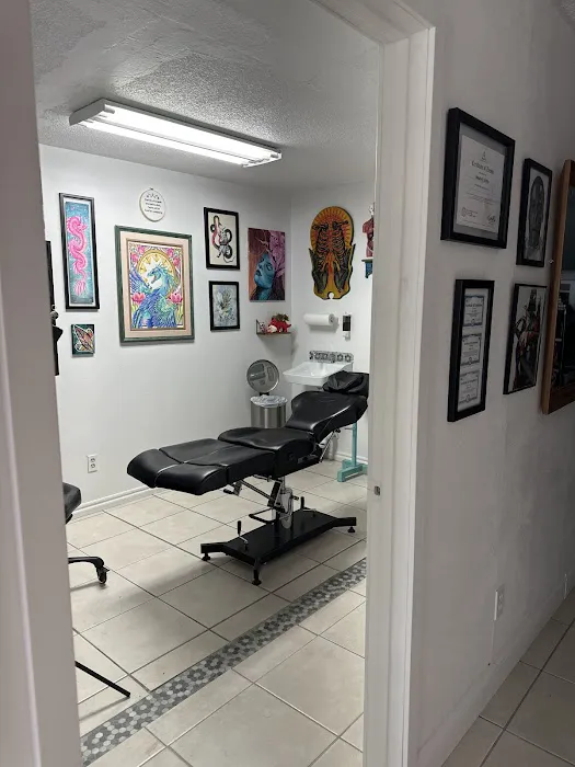 Tatty-Blasters Tattoo Studio 5