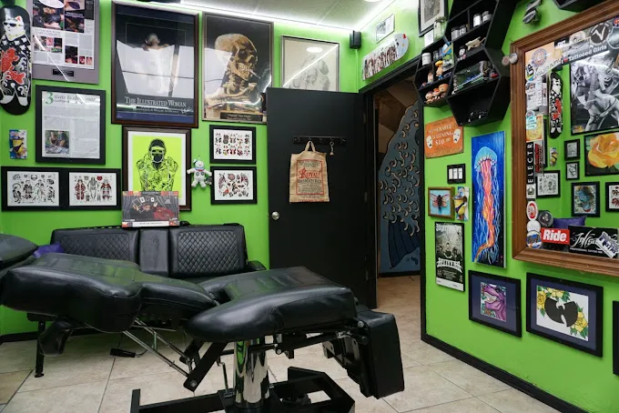 Fallen Angel Tattoo & Body Piercing 5