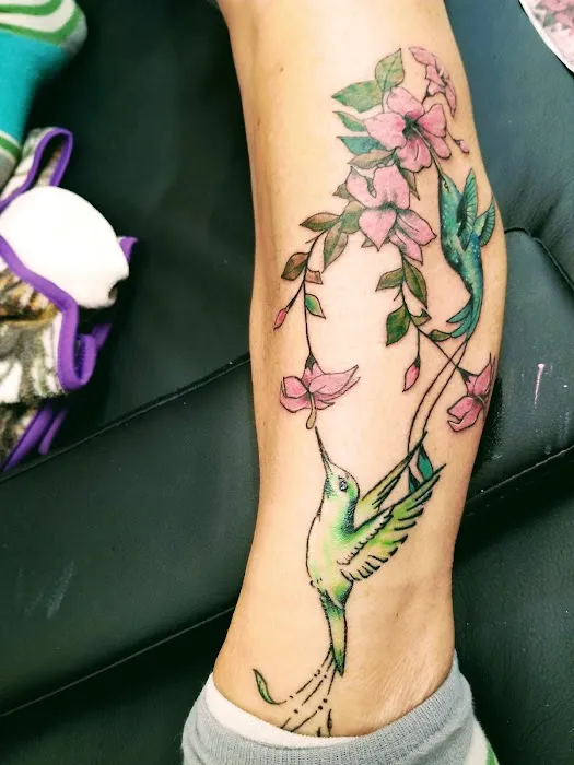 Simply Addictive Tattoo Studio 8