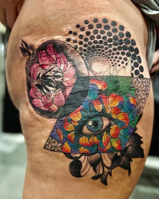 Gypsy Blood Body Art Studio 3