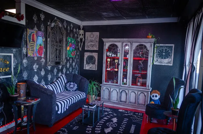 Gypsy Blood Body Art Studio 0