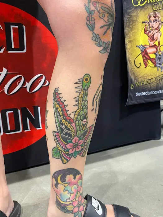 Red Moon Tattoo 0