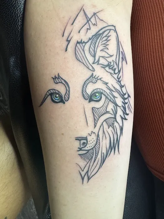 Fume tattoo studio 4