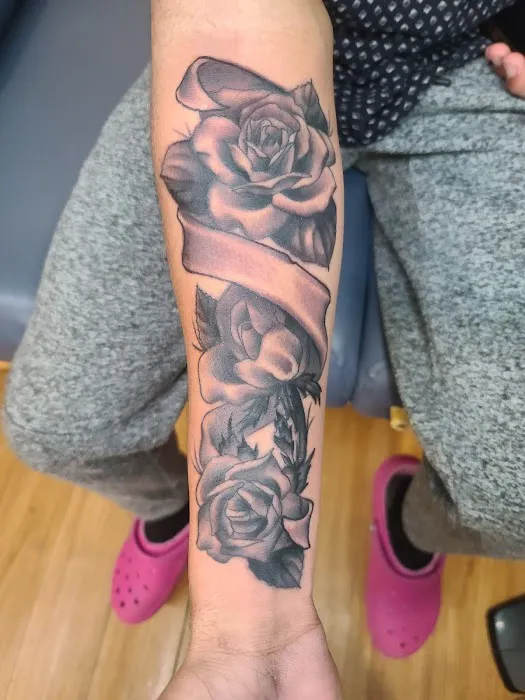 Think Ink Tattoos 0