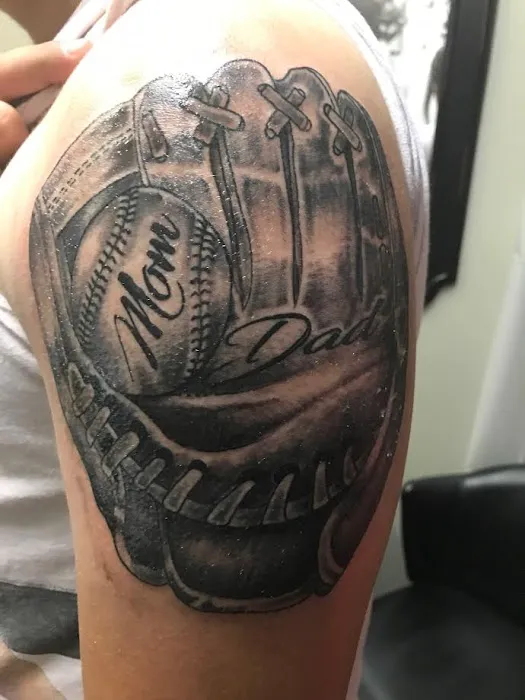 Main Street Tattoos 5