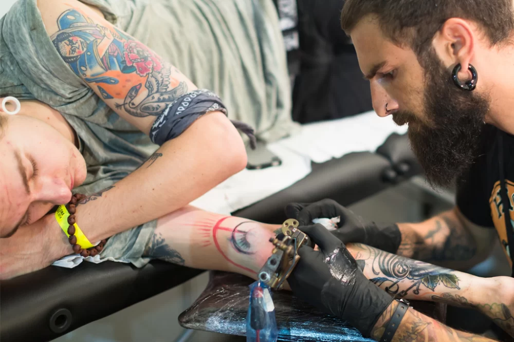 Are Tattoo Shops Open CA? Current Status and What to Expect in California