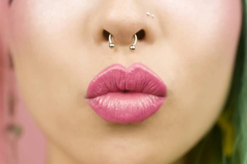 What Size Nose Ring Do Tattoo Shops Use? A Detailed Guide for Piercing Enthusiasts